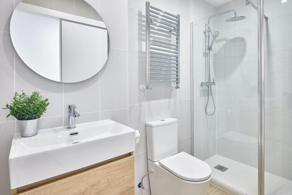 New.Apto-Ponzano. Luxe & Spacious 4Rooms 3Bathroom Мадрид Экстерьер фото